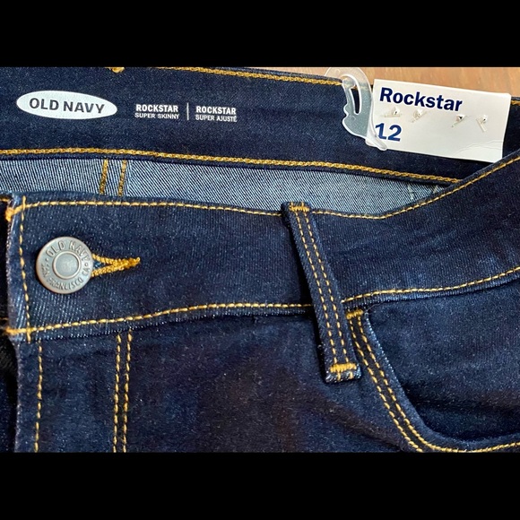 Old Navy Jeans - Picture 2 of 2